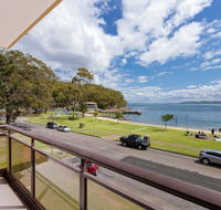 4 'Collendina' 19 Kurrawa Close - fantastic water views and sea breezes - Geraldton Accommodation