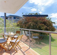4 'Villa Ellisa' 10 Columbia Close - beautiful unit with beautiful water views at Little Beach - Geraldton Accommodation