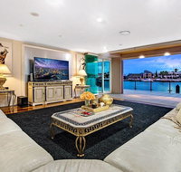 4.5 Million Dollar Surfers Paradise Dream Mansion - Geraldton Accommodation