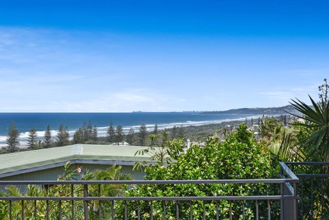 41 Pelican Street, Peregian Beach, Noosa Shire - Geraldton Accommodation 2