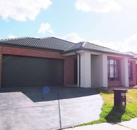 5 Bed 2 Bath big house - Geraldton Accommodation