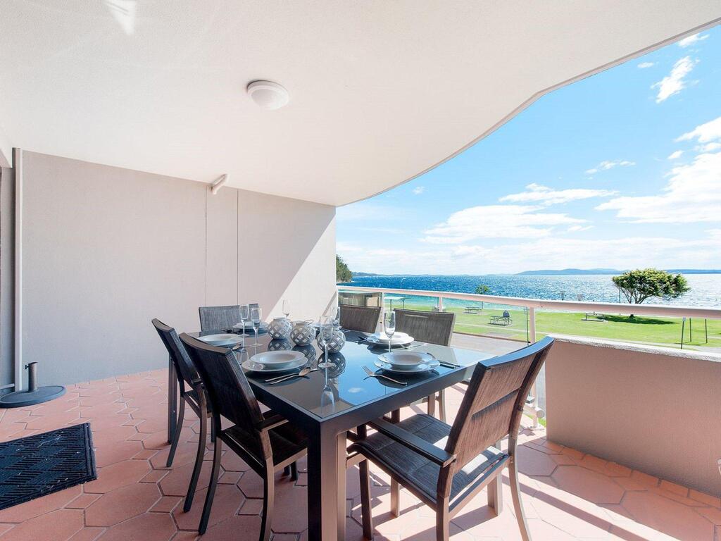 Nelson Bay NSW Geraldton Accommodation