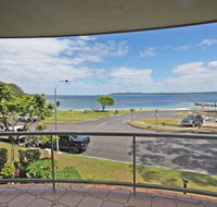 7 'Florentine' 11 Columbia Close - air conditioned unit with fantastic views of Little Beach - Geraldton Accommodation