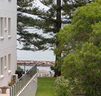 9 'Bronte Court' 17 Magnus Street - renovated unit with filtered views  pool - Geraldton Accommodation