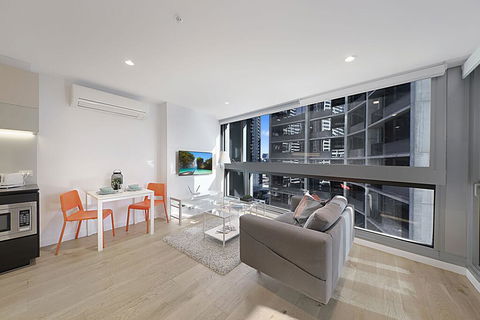 A Bright & Modern CBD Apt Next To Southern Cross - Geraldton Accommodation 0