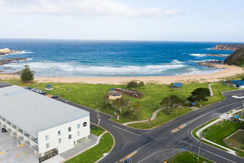 Abode Malua Bay - Geraldton Accommodation 0