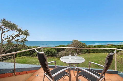 Absolute Beachfront At Hastings - Geraldton Accommodation 0