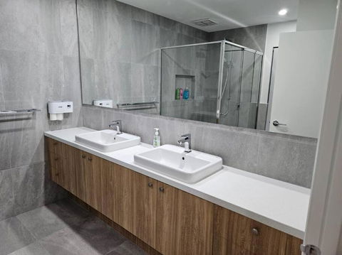 E 4 Room Retreat Family Friendly - Geraldton Accommodation 1