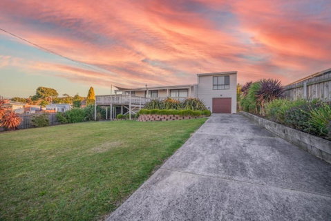 Dune Views - Geraldton Accommodation 1