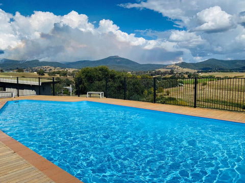 ELM Accommodation - Merrijig - Geraldton Accommodation 0