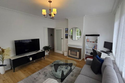 Elsternwick Easy Living - 2 Bedroom Sleeping 4 - Geraldton Accommodation 0