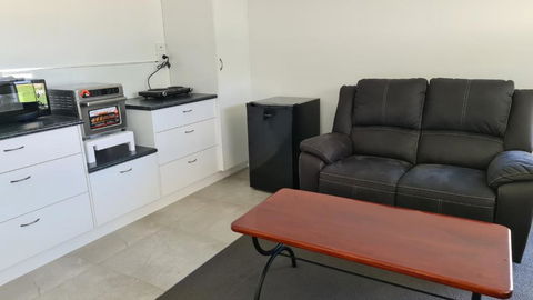 ENGEDI - Geraldton Accommodation 1