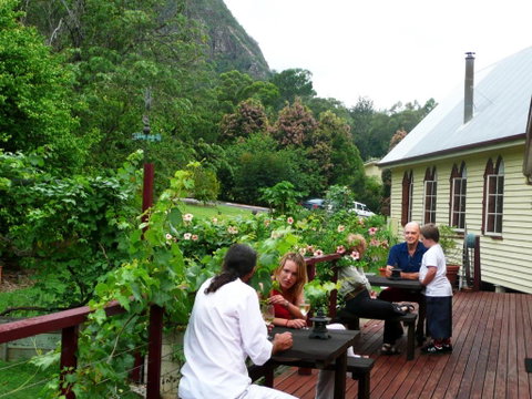 Glass House Mountains Ecolodge - Geraldton Accommodation 3