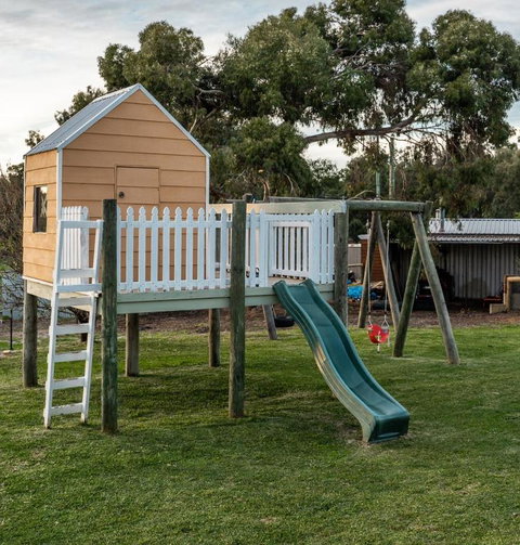 Glen Mervyn Lodge - Geraldton Accommodation 2