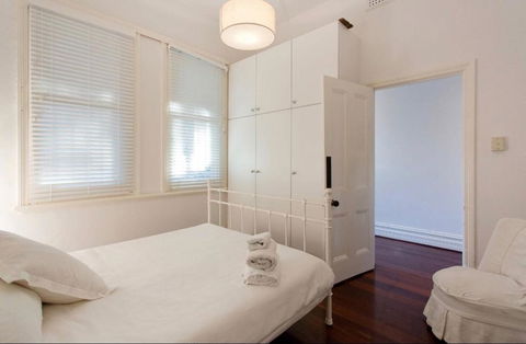 Gorgeous Subiaco Cottage - Geraldton Accommodation 3