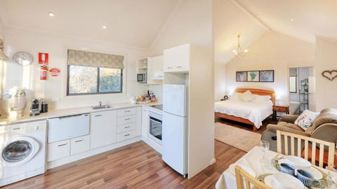 Grace Cottages - Geraldton Accommodation 2