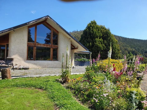 Huon Valley Retreat In Nicholls Rivulet - Geraldton Accommodation 1
