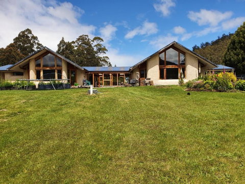 Huon Valley Retreat In Nicholls Rivulet - Geraldton Accommodation 0
