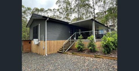 Island Haven Wood - Geraldton Accommodation 0