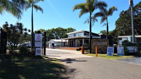 Agnes Water Beach Holidays - Geraldton Accommodation 0