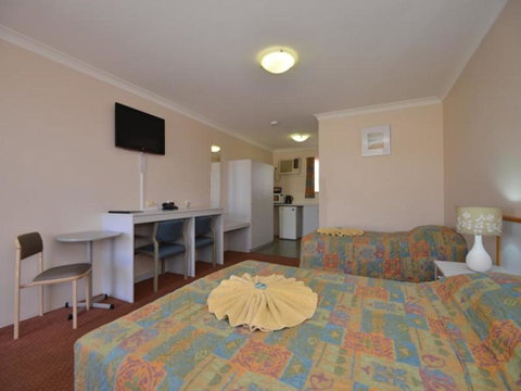 Albion Hotel - Geraldton Accommodation 3