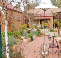 Albury Cottages - Geraldton Accommodation