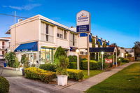 Book Essendon Accommodation Vacations Geraldton Accommodation Geraldton Accommodation