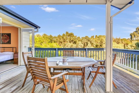 All Decked Out - Geraldton Accommodation 0