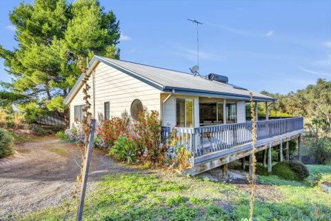 All Decked Out - Geraldton Accommodation 1