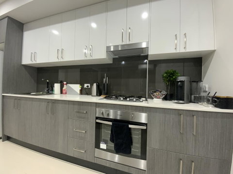 Amazing New Apartment Penrith, Prime Location - Geraldton Accommodation 3