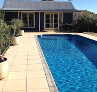 Amazing Views Pet Friendly Bed and Breakfast - Geraldton Accommodation