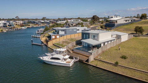 Anchored - Access To The Gippsland Lakes - Geraldton Accommodation 1