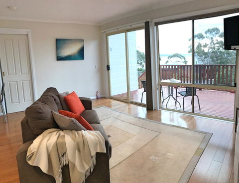 Angasi Apartment On Highcrest - Geraldton Accommodation 3