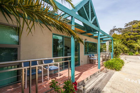 Anglesea River Apartments - 2 Bed Unit 2/4 - Geraldton Accommodation 0