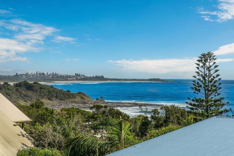 Angourie Blue Unit 2 - Geraldton Accommodation 1