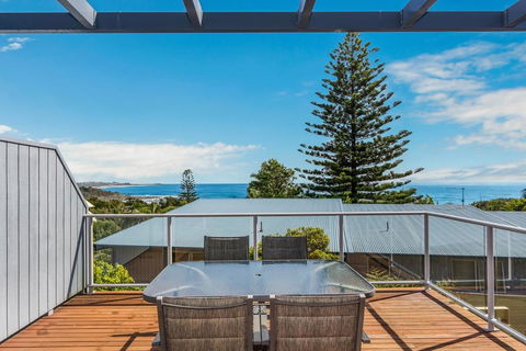 Angourie Blue Unit 2 - Geraldton Accommodation 0