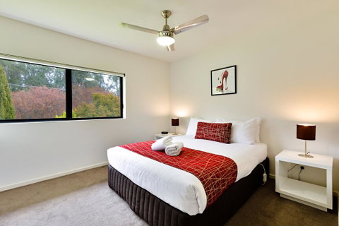 Apex Park Holiday Apartments - Geraldton Accommodation 2