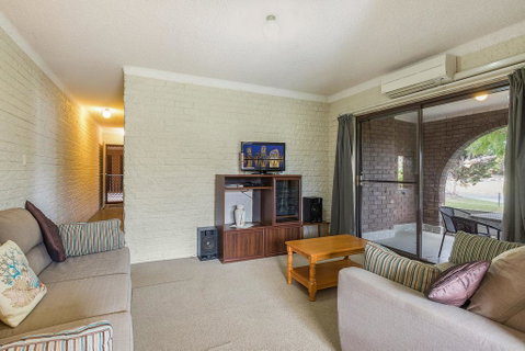 Apollo Unit 11 - Geraldton Accommodation 1