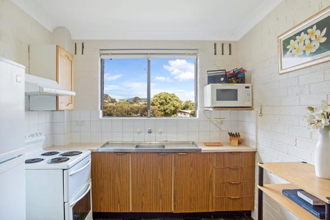 Apollo Unit 14 - Geraldton Accommodation 2