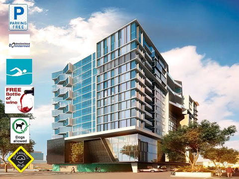 Aqua Newstead - Geraldton Accommodation 0