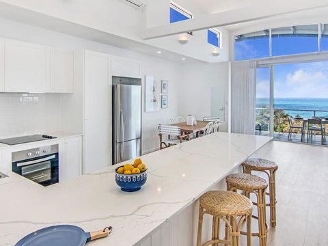 Aqua Promenade Beachfront Holiday Apartments - Geraldton Accommodation 1