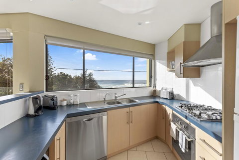 Aqua Shores Award Winning Apartment - Geraldton Accommodation 1