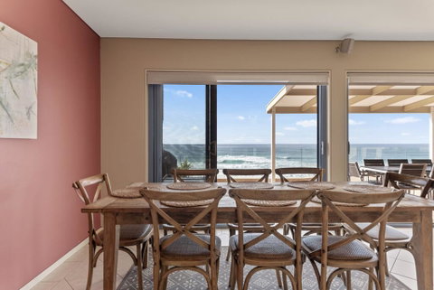 Aqua Shores Penthouse - Geraldton Accommodation 3