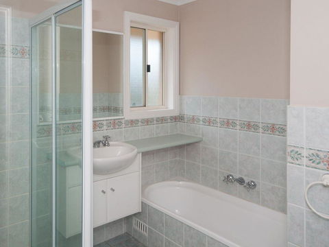 Aquarius Townhouse - Geraldton Accommodation 2
