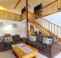 Araluen - Geraldton Accommodation