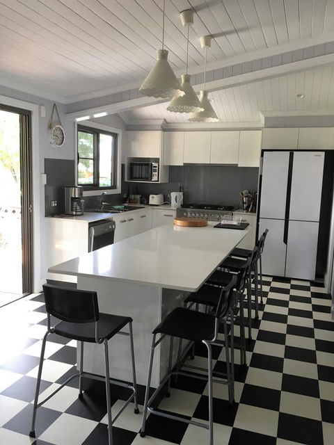 Area51 Warwick - Geraldton Accommodation 3