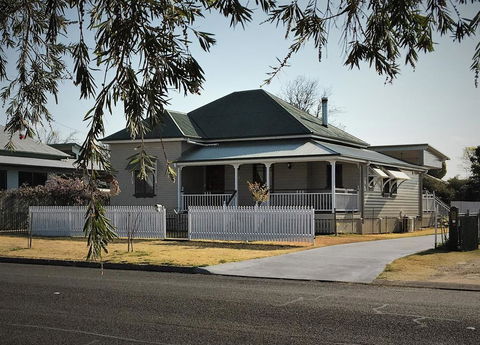 Area51 Warwick - Geraldton Accommodation 0