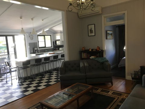 Area51 Warwick - Geraldton Accommodation 1