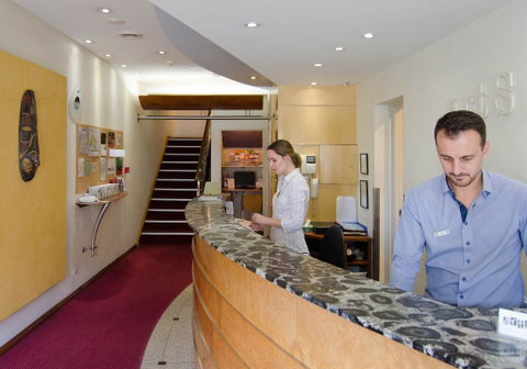 Arts Hotel - Geraldton Accommodation 2