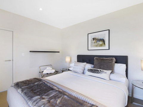 Arum 4, Heritage Park - Contemporary & Timeless - Geraldton Accommodation 1